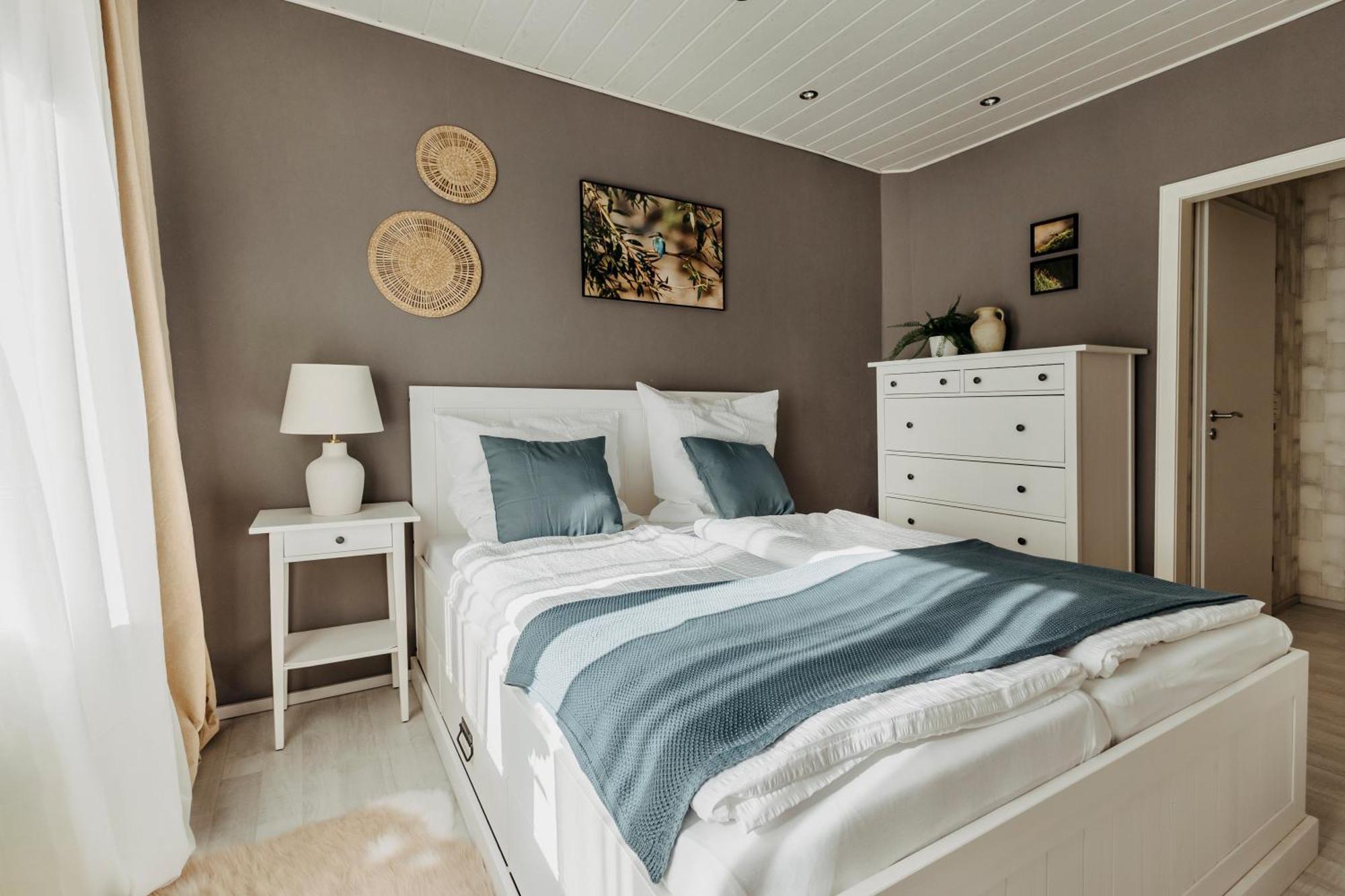 Traumwohnung Mit Sauna, Whirlpool & Wunderschoener Aussicht Plettenberg Buitenkant foto